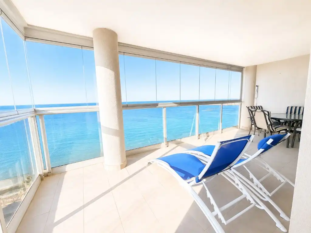 Apartamento con piscina en venta en Calle Poligono G - Manga