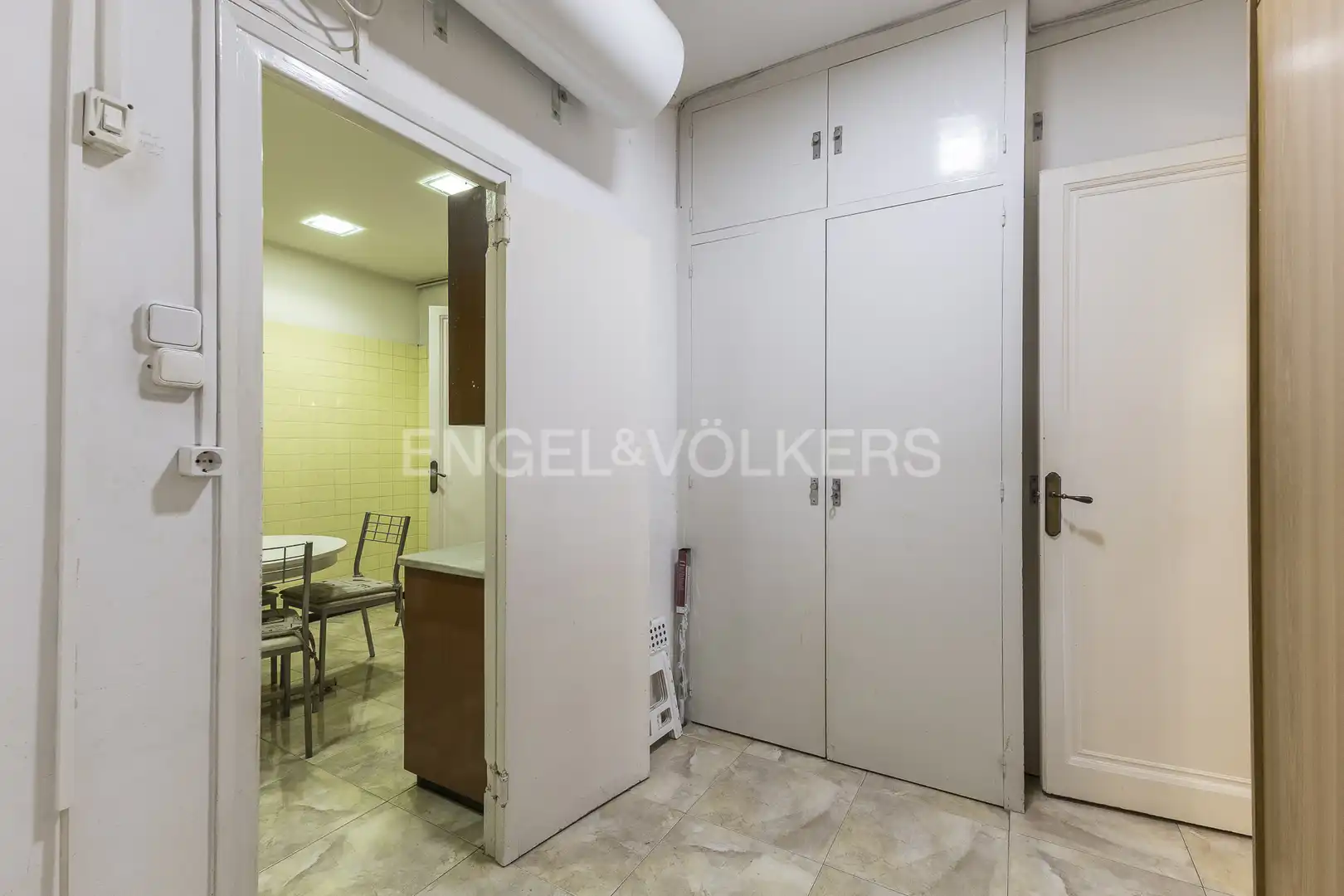 Kitchen of Flat for sale in Barcelona  with Heating, Parquet flooring and Furnished