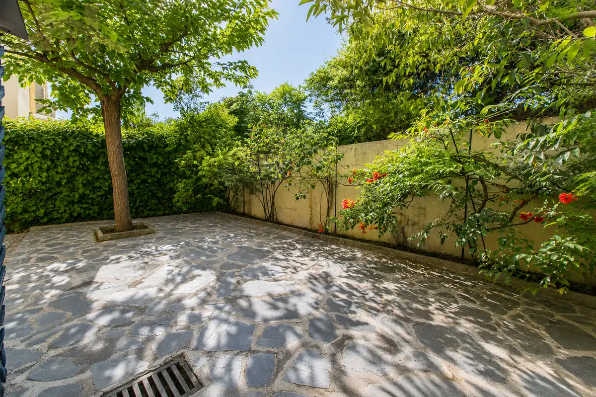 Terrassa de Casa adosada en venda en San Sebastián de los Reyes amb Aire condicionat, Calefacció i Jardí privat
