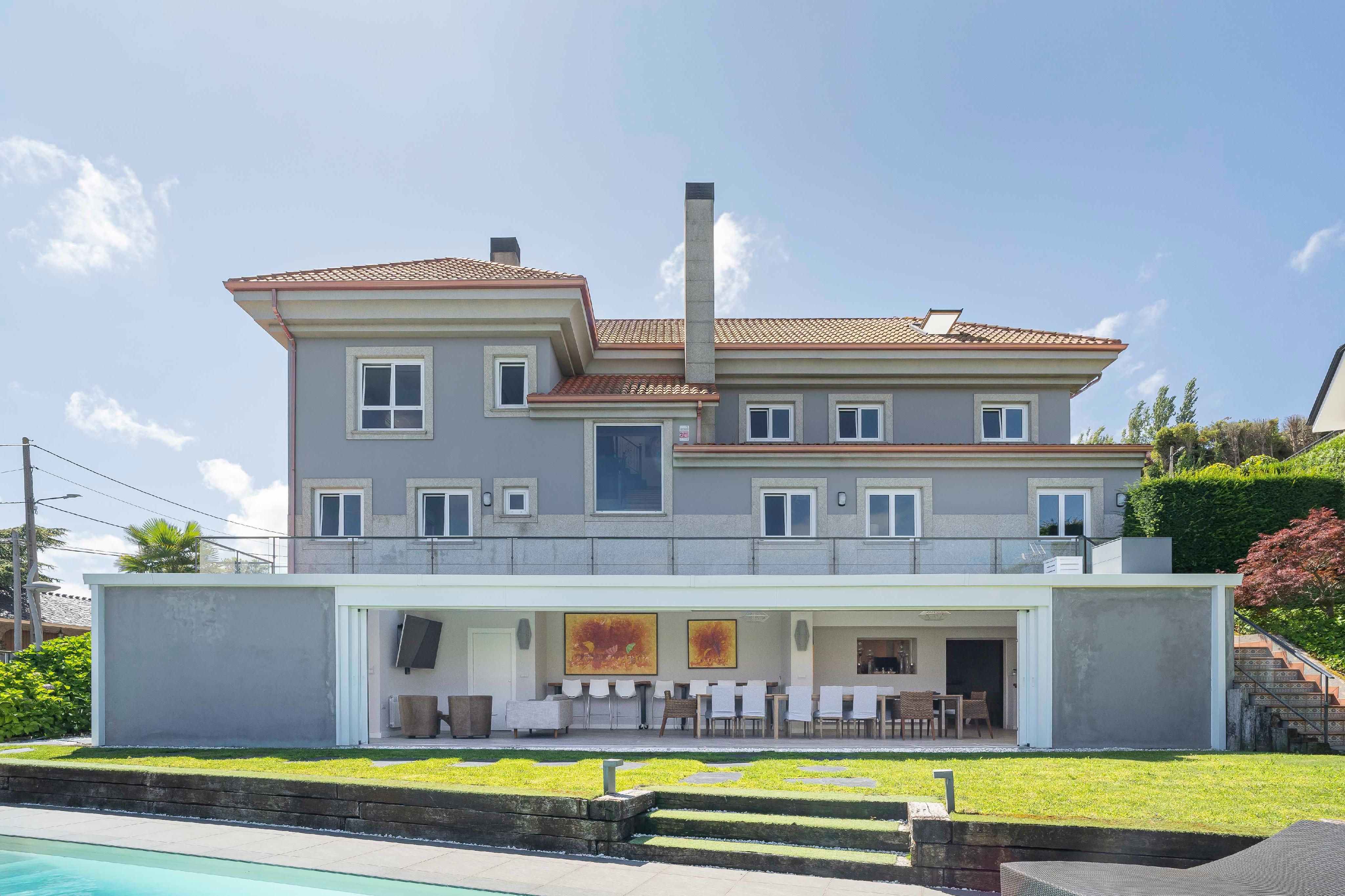 Vista exterior de Casa o chalet en venta en A Coruña Capital  con Calefacción, Jardín privado y Trastero