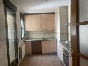 Photo 4 of Flat to rent in Ronda Norte, 80, Valdelacalzada, Badajoz