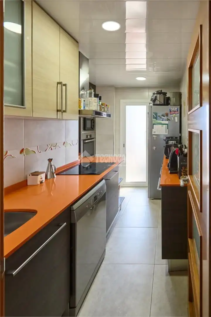 Cocina de Piso en venta en Badalona con Aire acondicionado, Calefacción y Amueblado