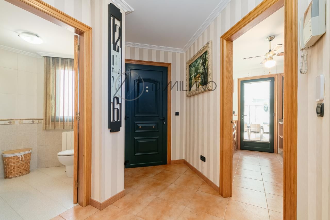 House or chalet for sale in Vigo   with Heating, Private garden and Terrace