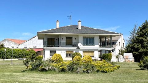 CABRERIZOS (A 15 MINUTOS DE SALAMANCA). Parcela de 5.500 m2 urbanos, situada en un enclave privilegiado. Gran casa de 500 m2 en do, imatge 2