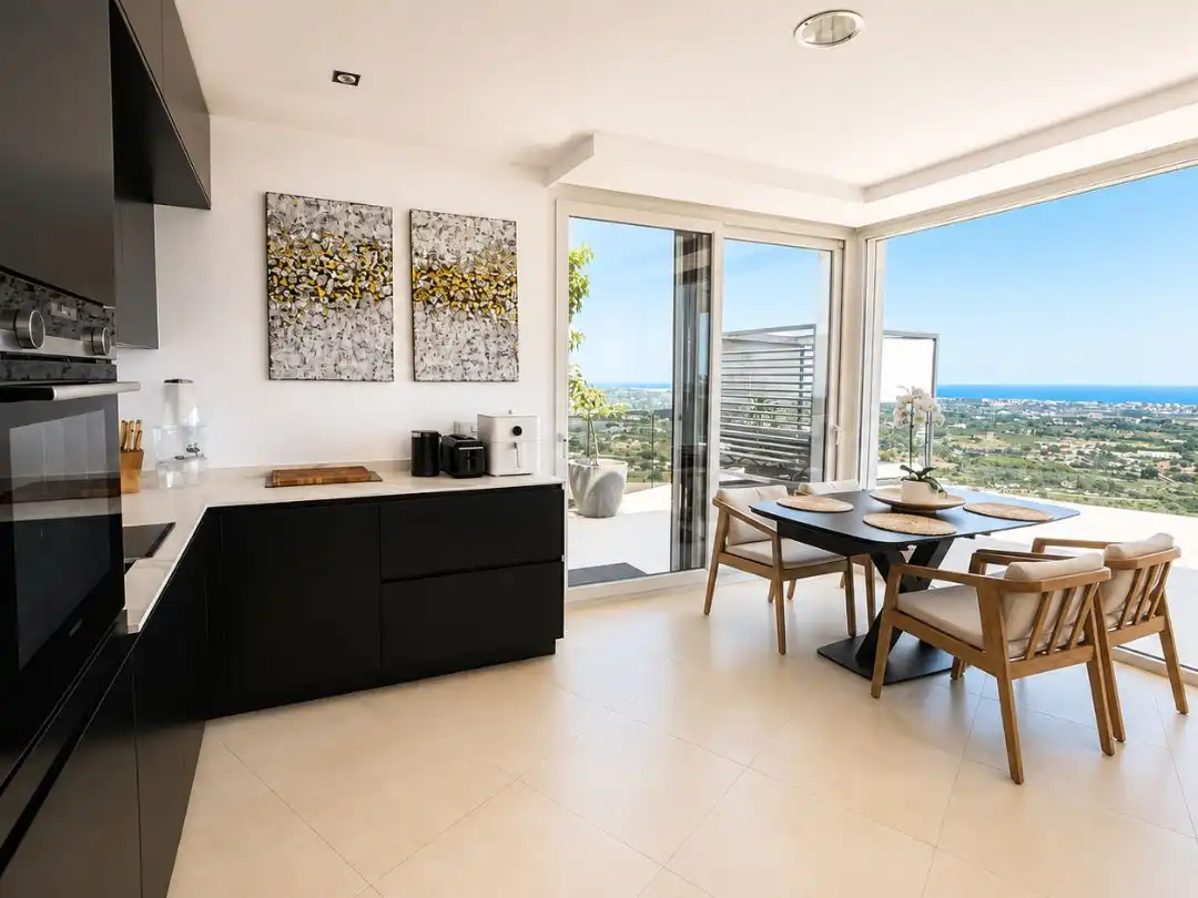 Chalet con piscina en venta en Carrer Maia 60, imagen 5