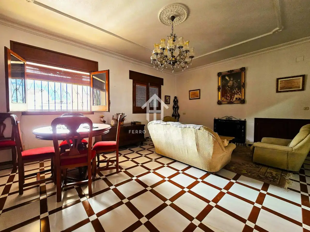 Sala d'estar de Casa o xalet en venda en Algarinejo amb Aire condicionat i Terrassa