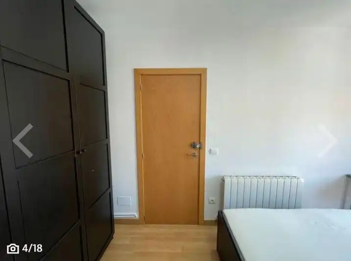 Habitación de Piso en venta en Zaragoza con Amueblado y Balcón