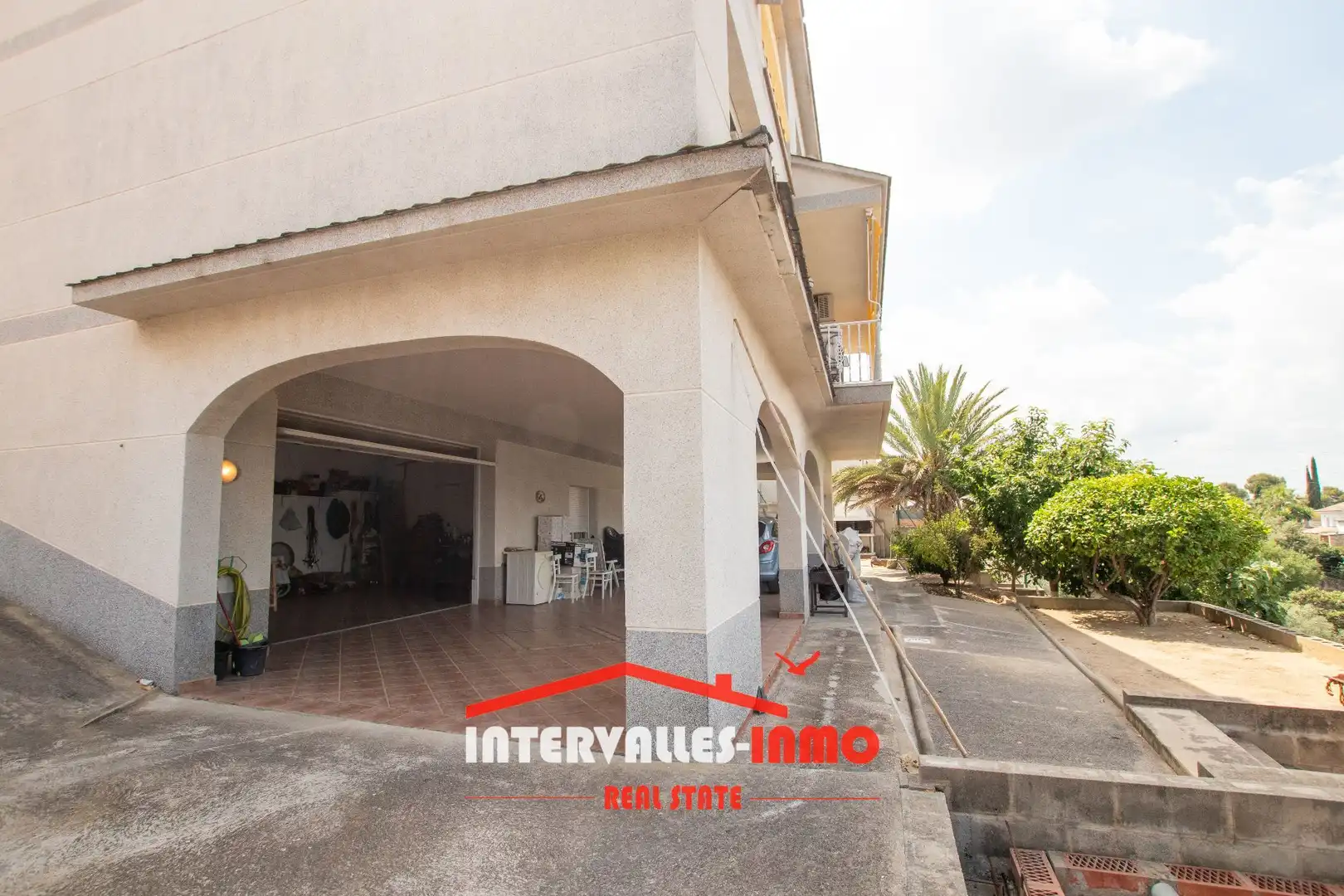 Vista exterior de Casa o xalet en venda en Lliçà d'Amunt amb Aire condicionat, Calefacció i Jardí privat