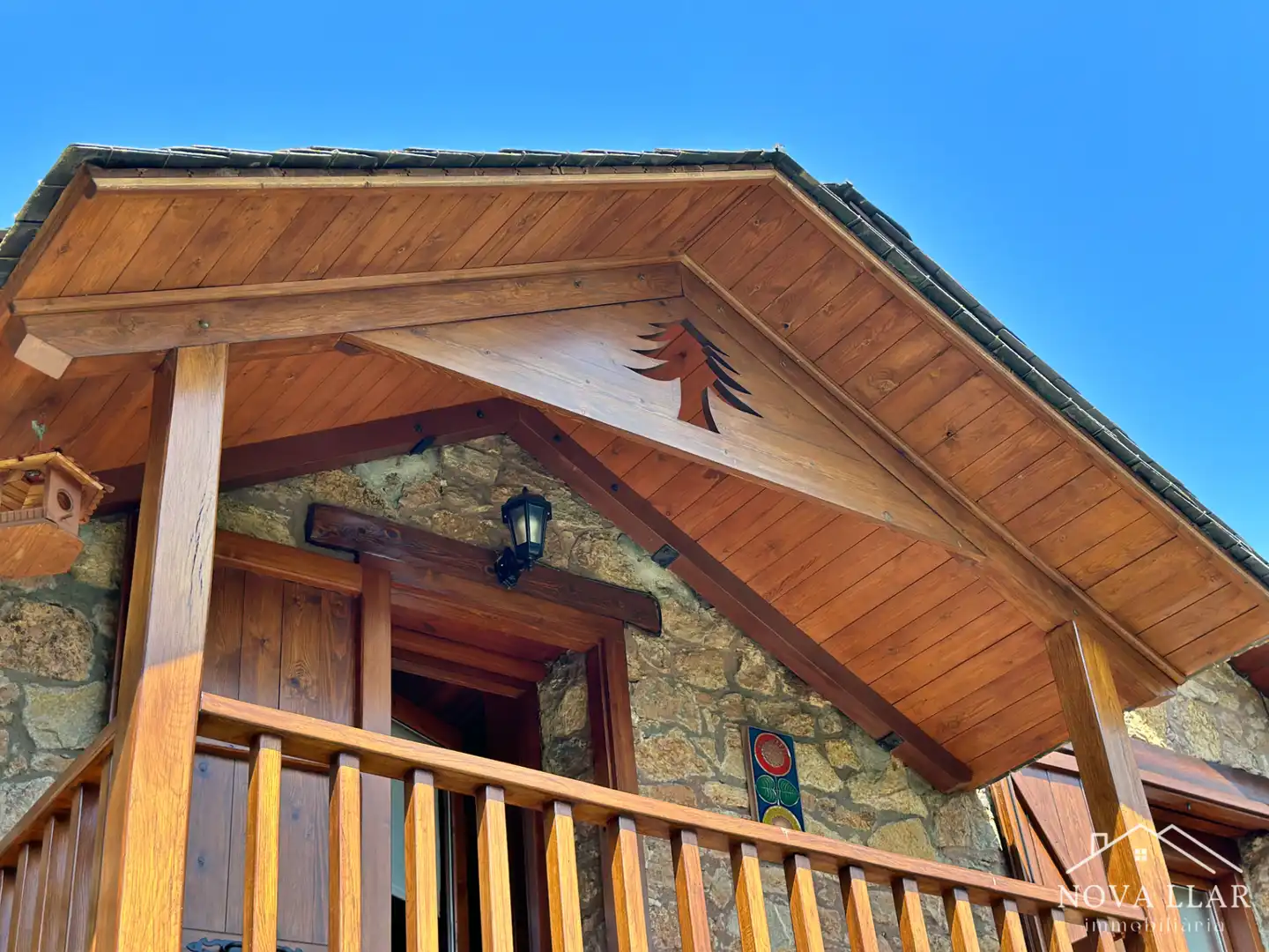 Vista exterior de Casa o chalet en venta en Toses con Calefacción, Jardín privado y Parquet
