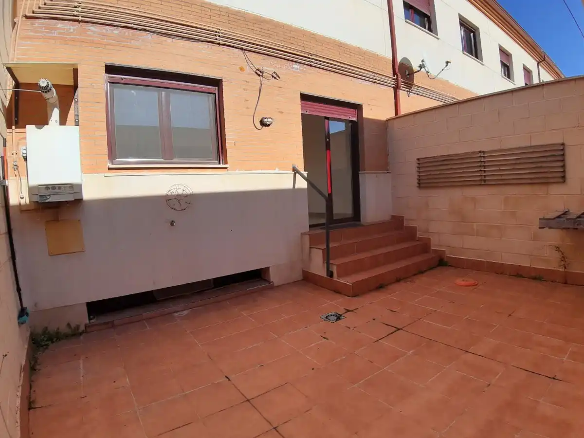 Exterior view of Detached homes for rent in Alcázar de San Juan  with Heating