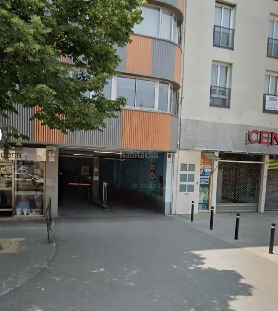 Einzelparkplatz zur Miete in Carrer de Sant Jaume 16