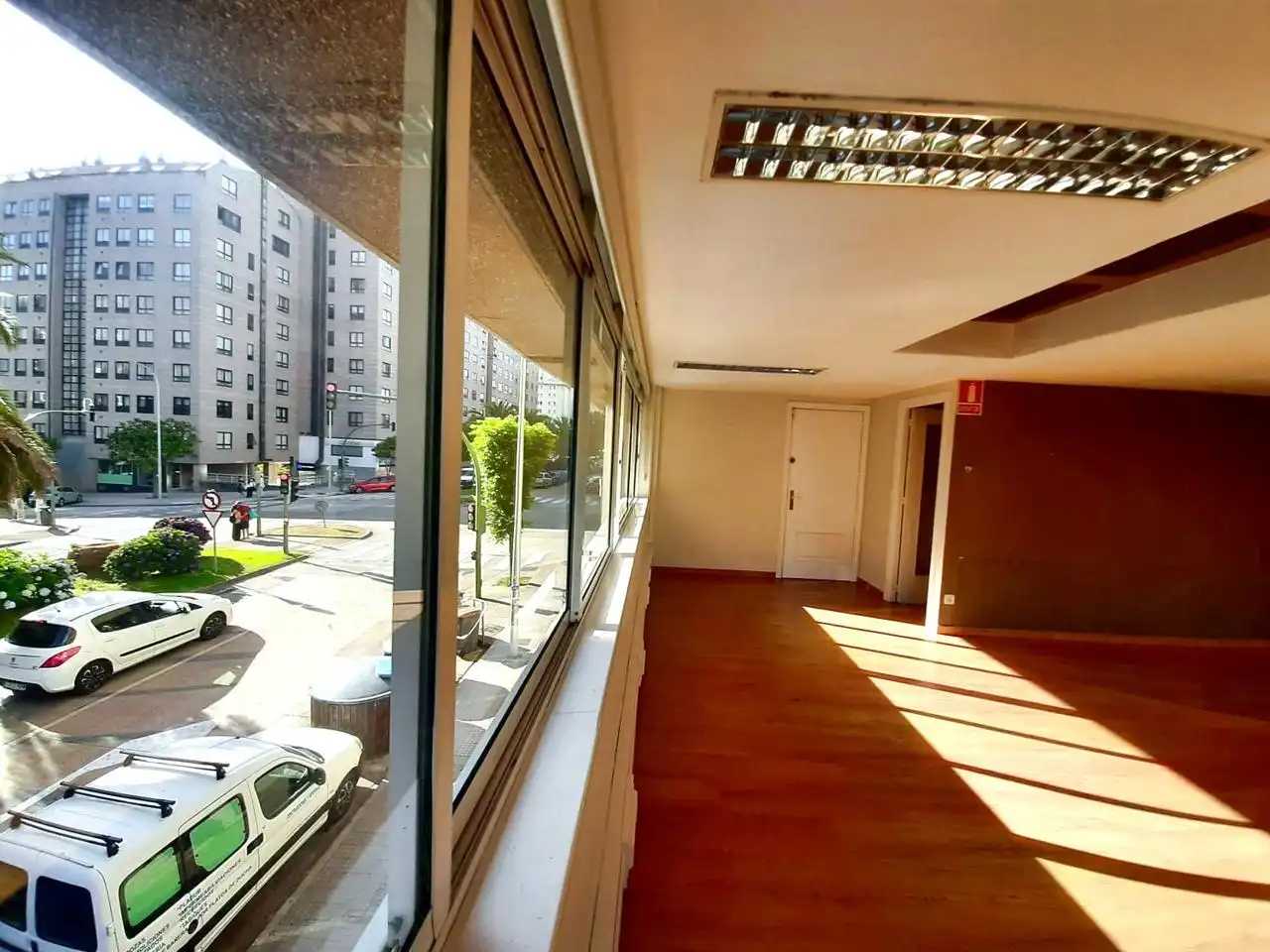 Ufficio in affitto a Rúa Zalaeta, imagen 14