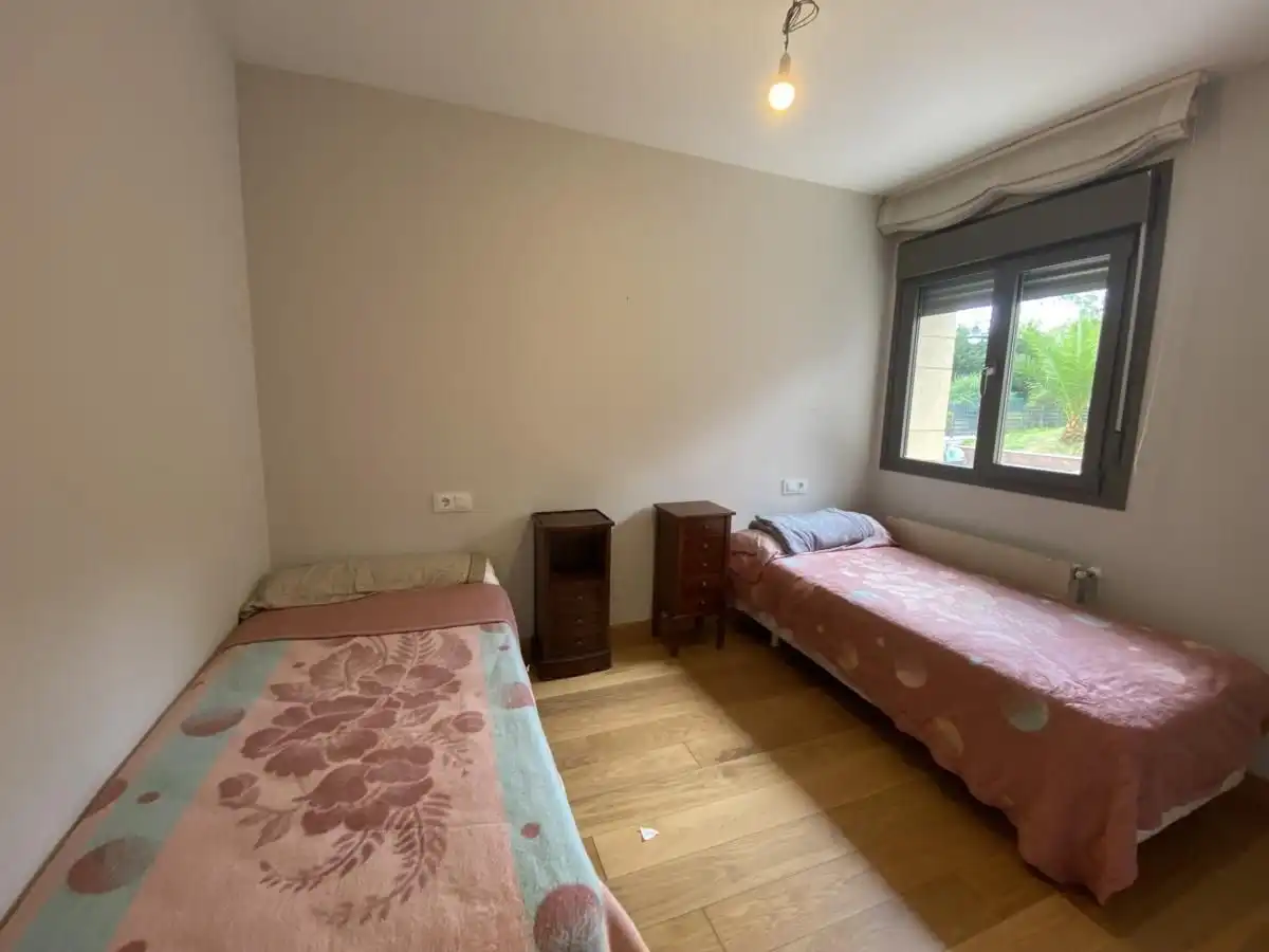 Habitación de Casa o chalet en venta en Llanes con Calefacción, Jardín privado y Terraza