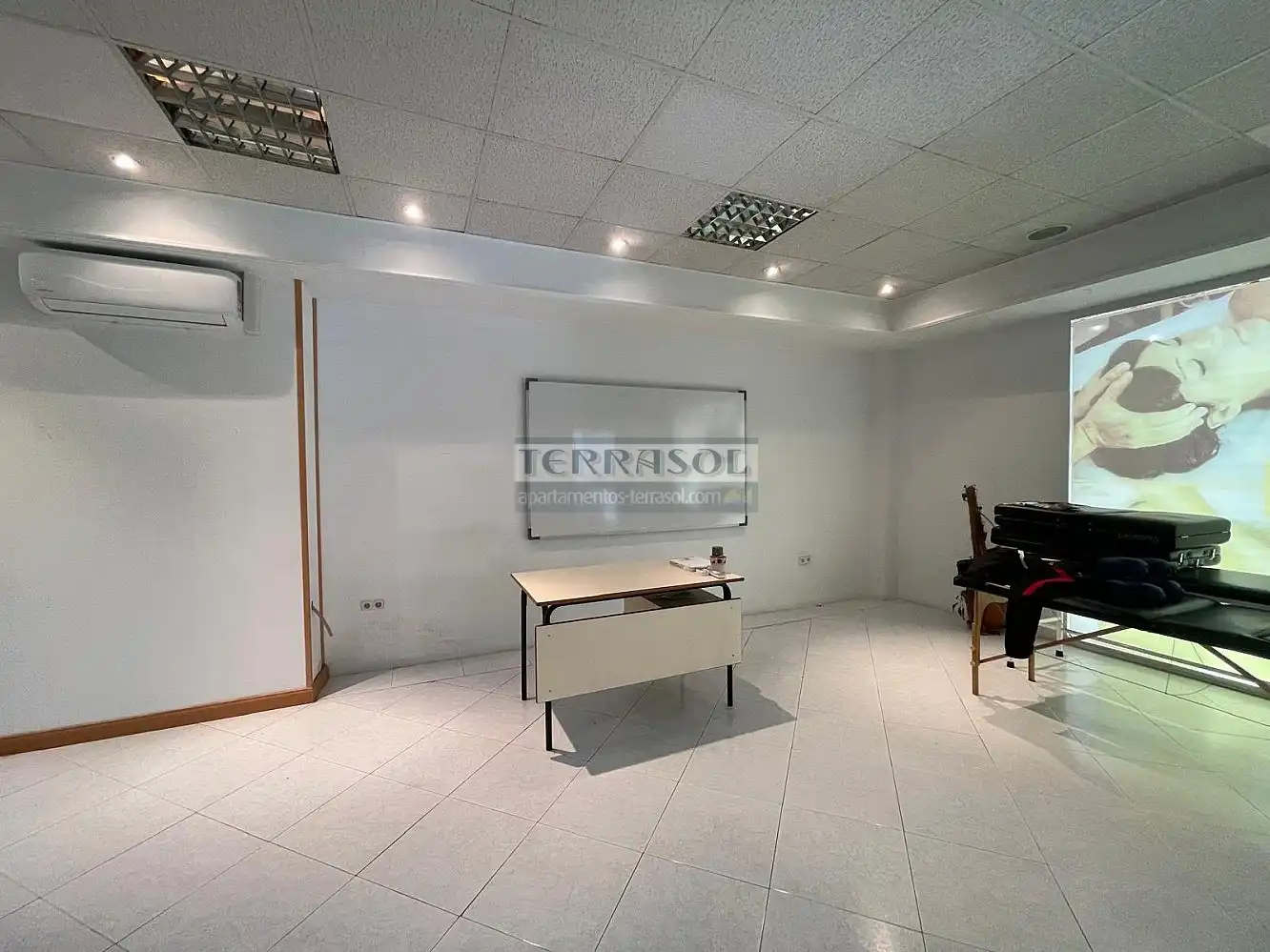Business premises to rent in Torre del Mar, imagen 2