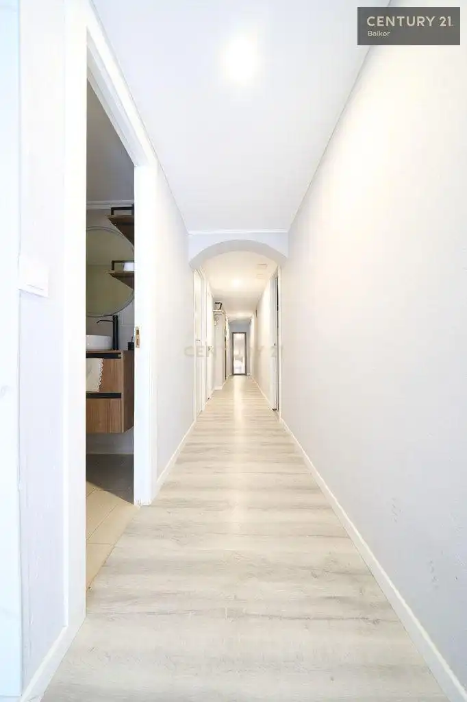 Flat for sale in Errege Atea, 18, Vitoria-Gasteiz, Spain 18, imagen 38