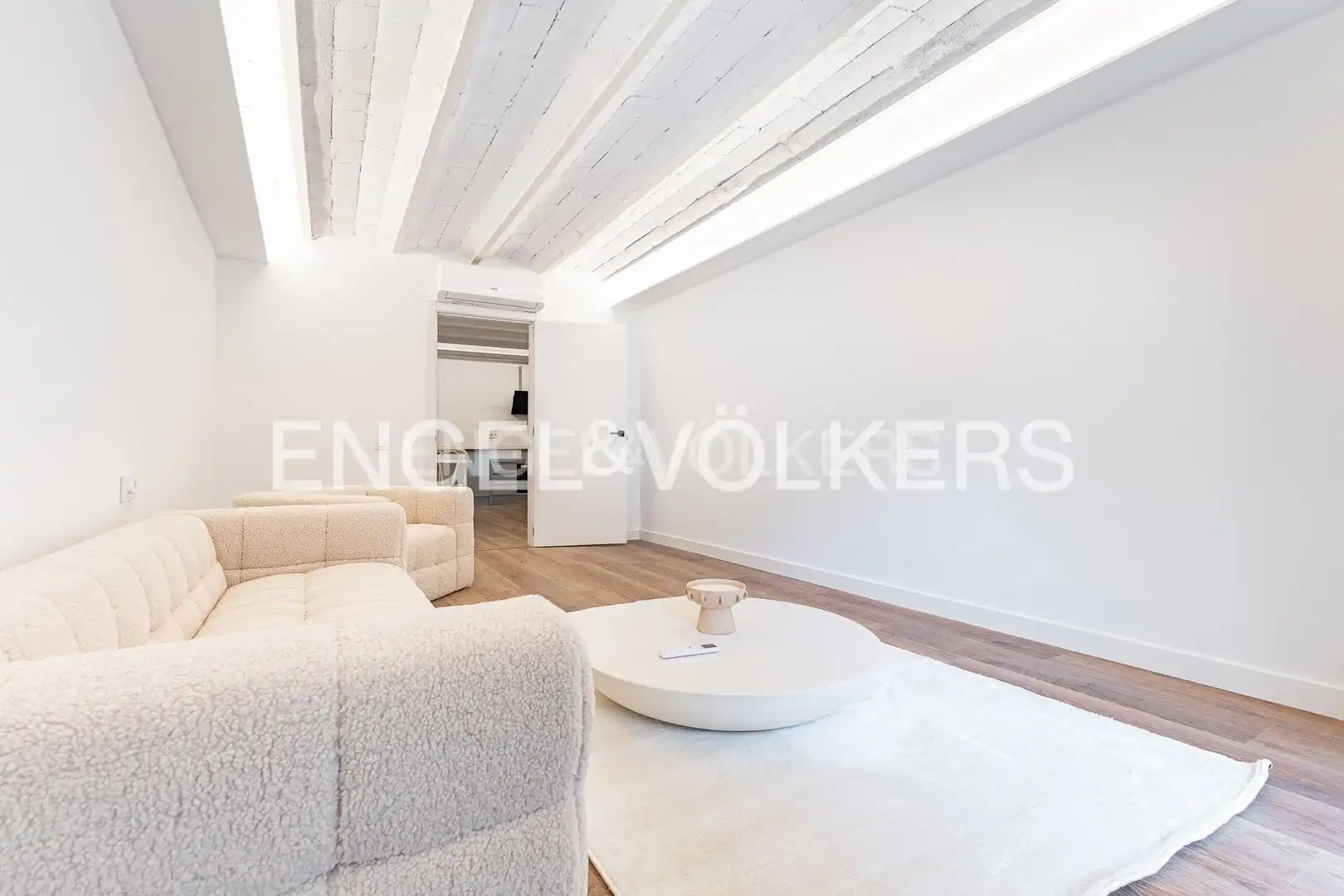 Appartamento con terrazza in vendita a Ciutat Vella, imagen 7
