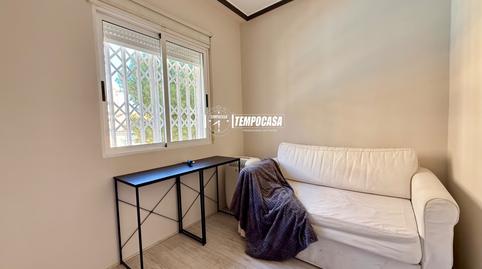 Photo 3 of Single-family semi-detached for sale in Carrer Islas Canarias, Los Arenales del Sol, Alicante