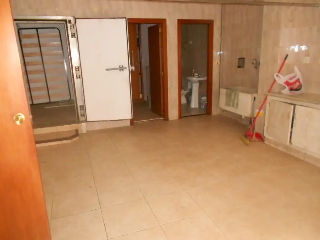 Local comercial de lloguer a Carrer de Miquel Servet 1, imagen 7