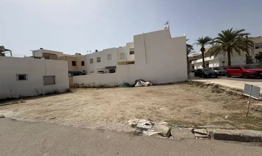 Grundstücke und Bauplätze zum Verkauf in Calle la Ola 5, imagen 5