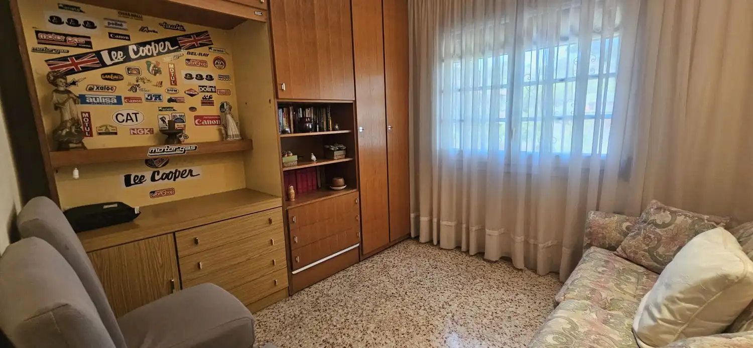 Habitación de Casa o chalet en venta en Corbera de Llobregat con Aire acondicionado, Calefacción y Terraza