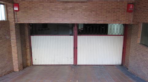 Foto 2 de Garatge de lloguer a Avenida Padre Vinjoy, Llamaquique, Oviedo