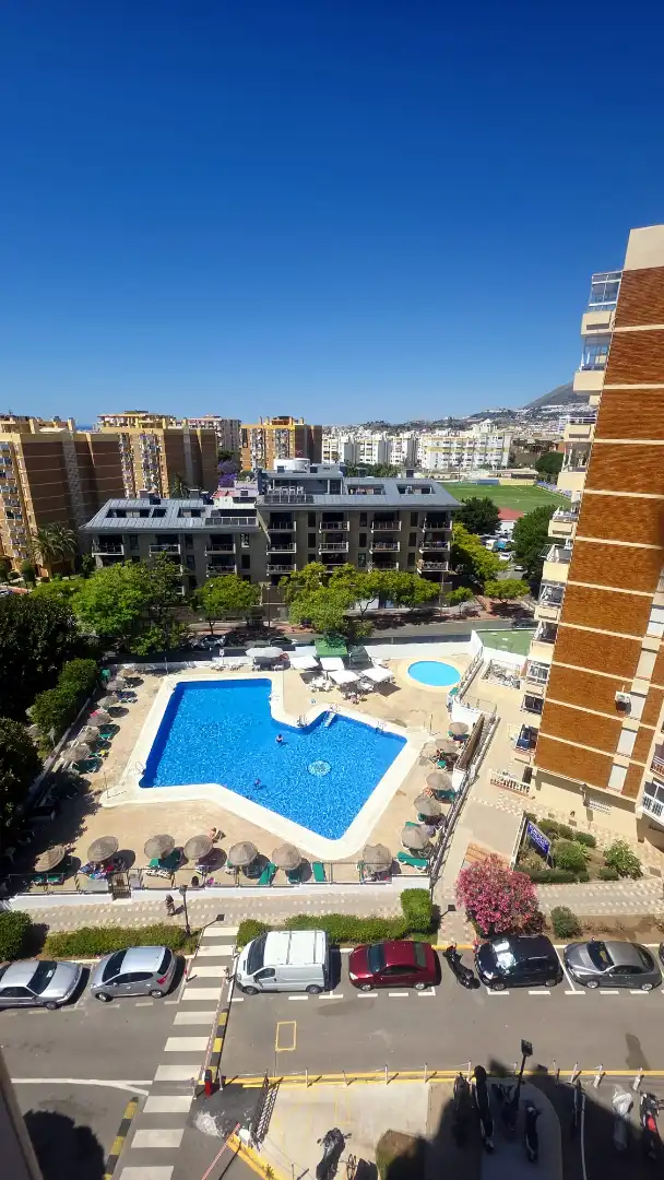 Vista exterior de Estudio en venta en Benalmádena con Piscina comunitaria