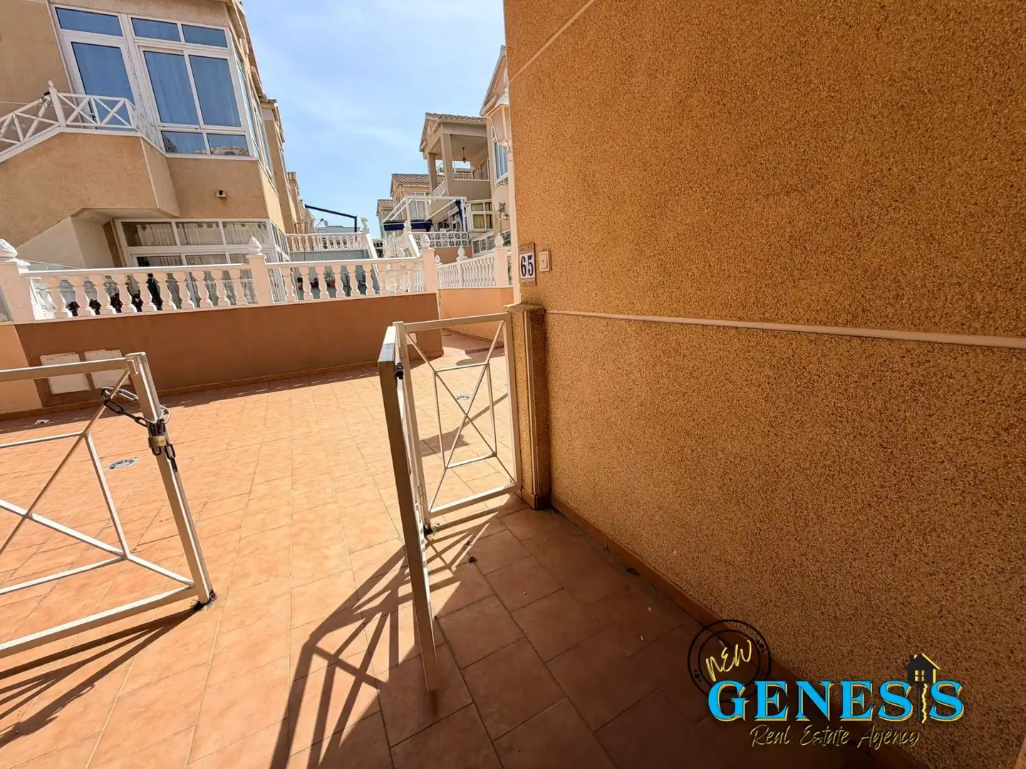 Doppelhaushälfte mit Terrasse zum Verkauf in Calle Federico Lopez Pizana 57, imagen 5