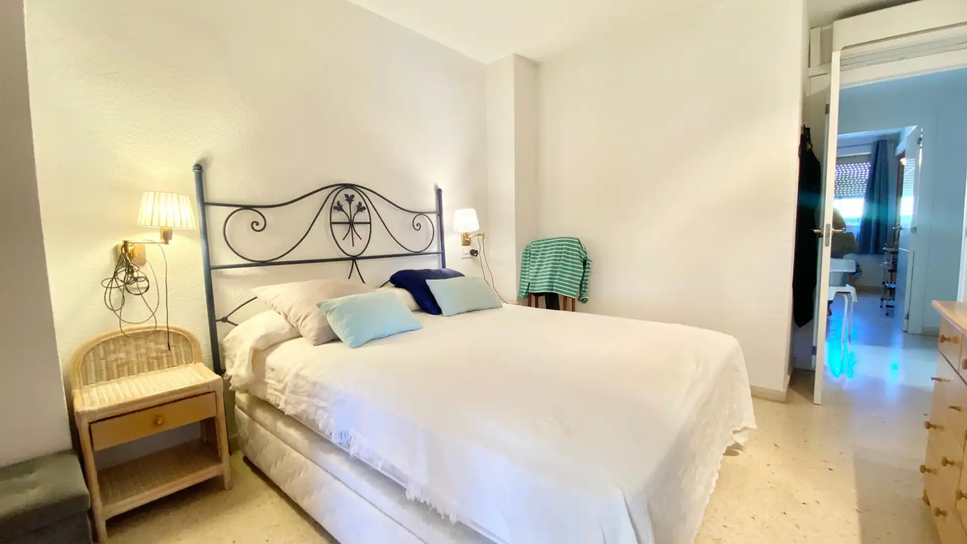 Apartment with pool to rent in Playa de Poniente, imagen 16