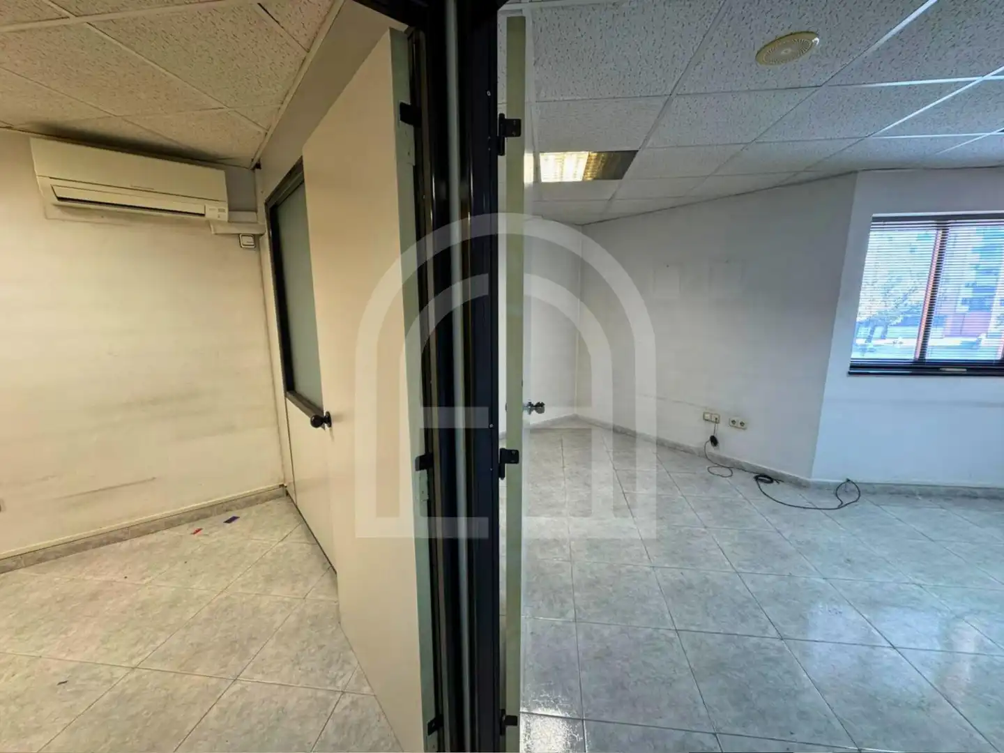 Gewerbefläche zum Verkauf in Can Borrell, imagen 14