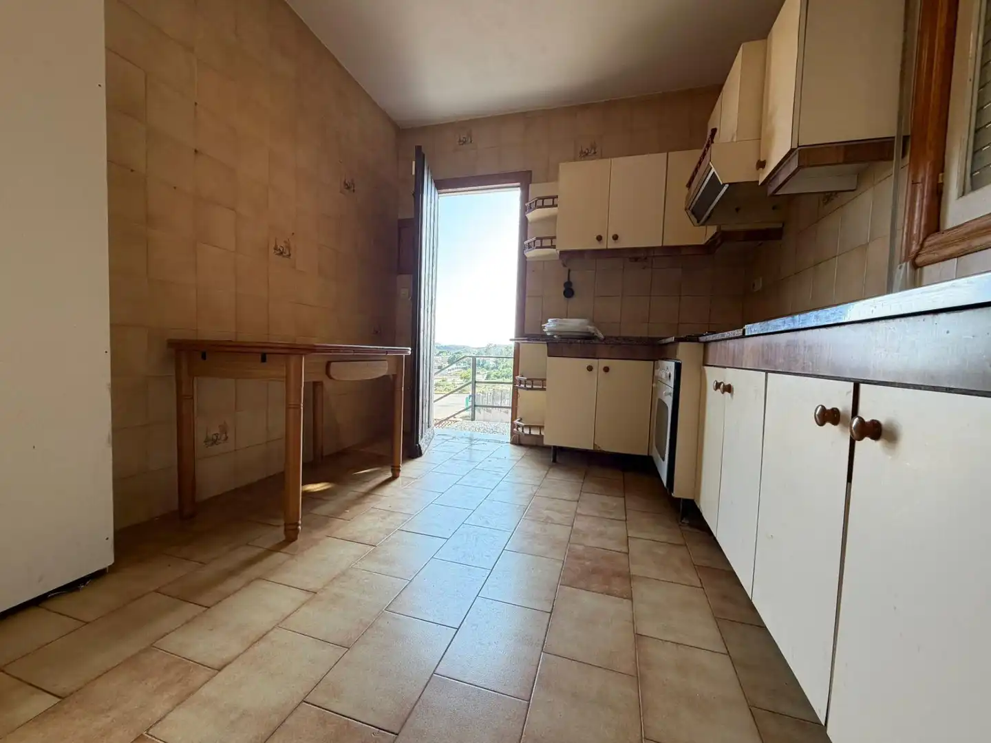 Cuina de Casa o xalet en venda en Águilas amb Jardí privat, Terrassa i Traster