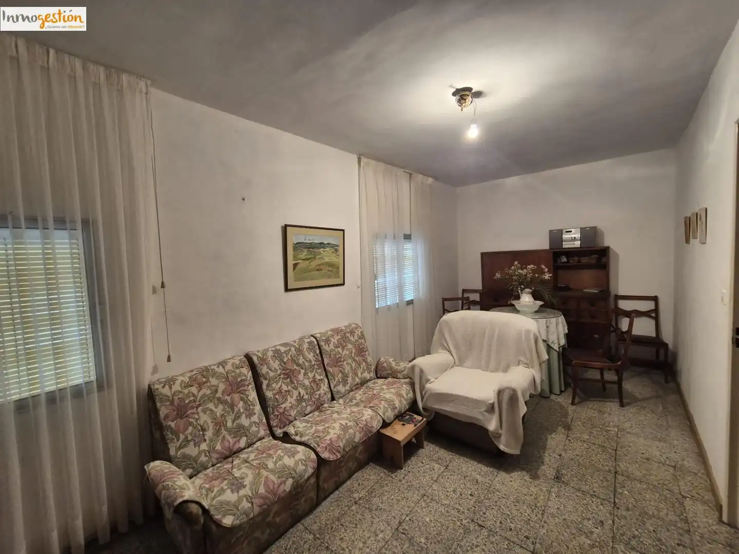 Sala d'estar de Casa o xalet en venda en Valdestillas