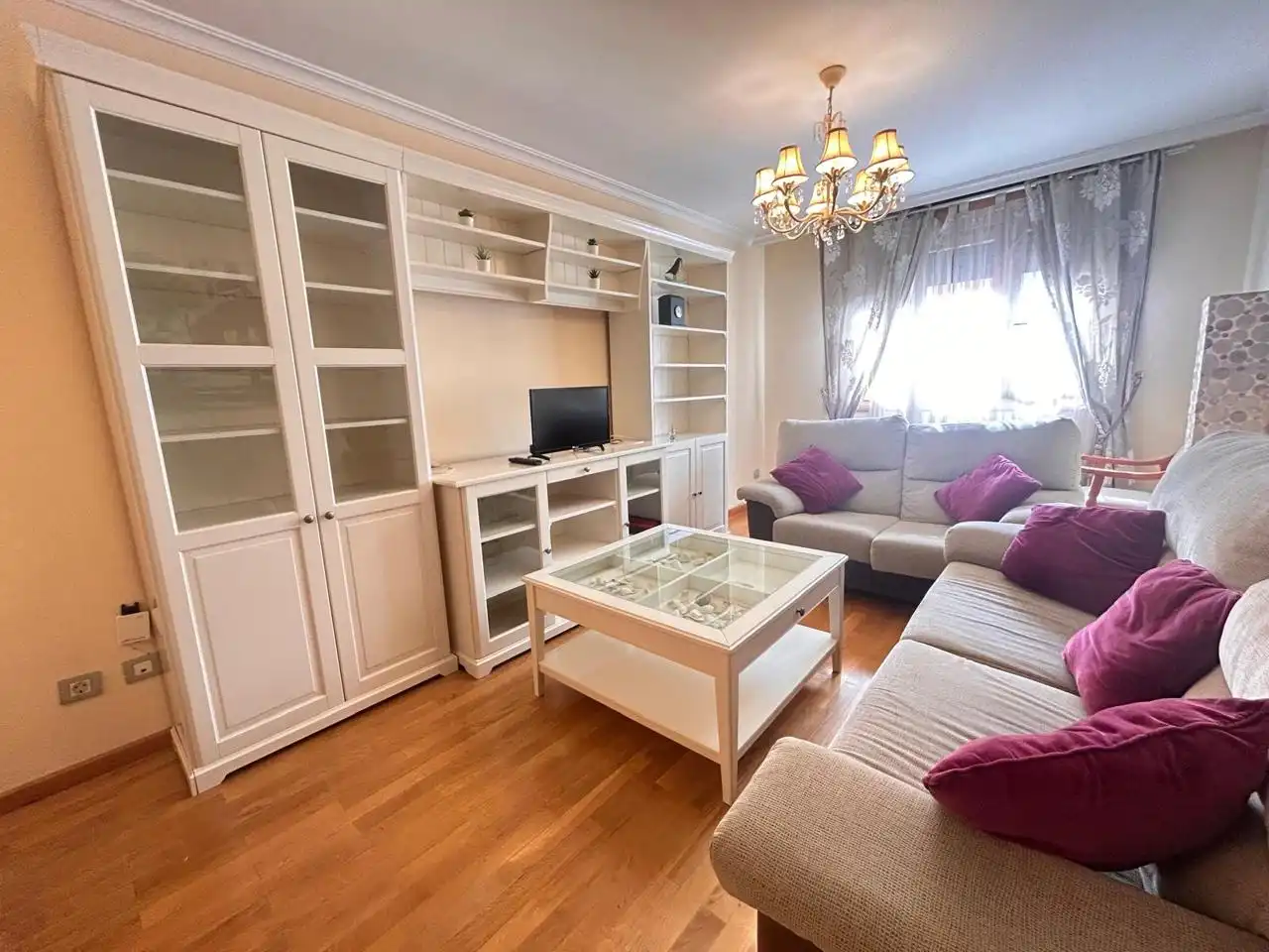 Living room of Flat for rent in Gijón   with Heating, Storage room and Furnished