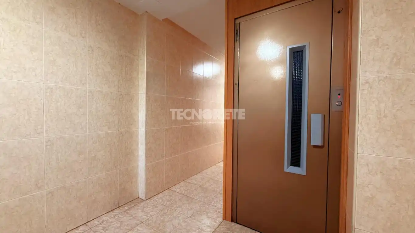 Piso con ascensor en venta en Alamín, imagen 33