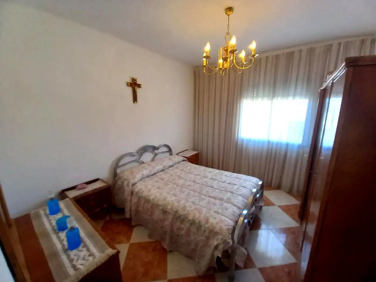 Habitación de Casa o chalet en venta en Codo con Jardín privado, Trastero y Balcón