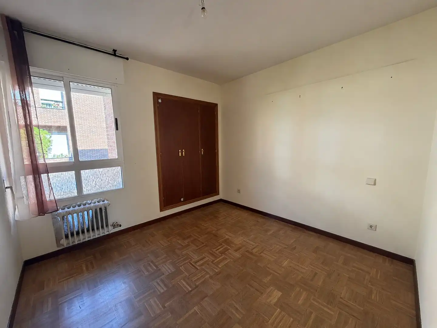 Bedroom of Flat for rent in Valladolid