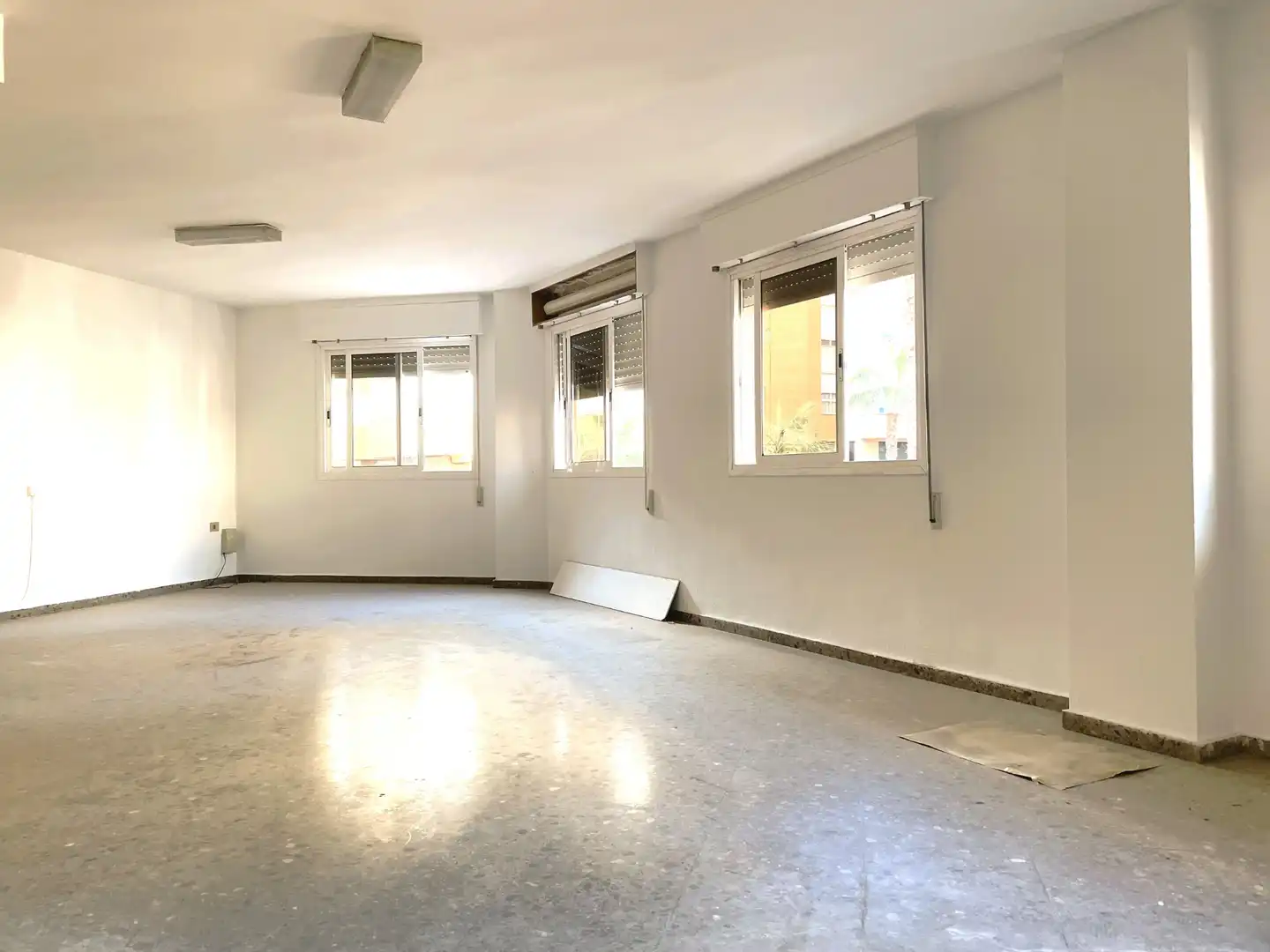 Oficina en venta en Avenida Alemania-Italia