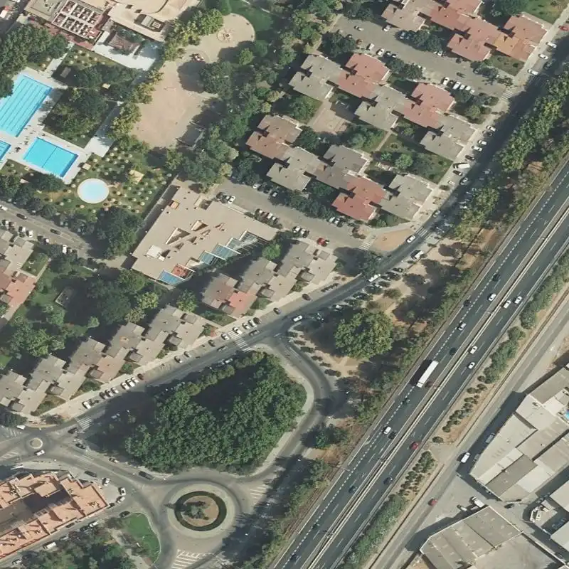 Vista exterior de Piso en venta en Sureste