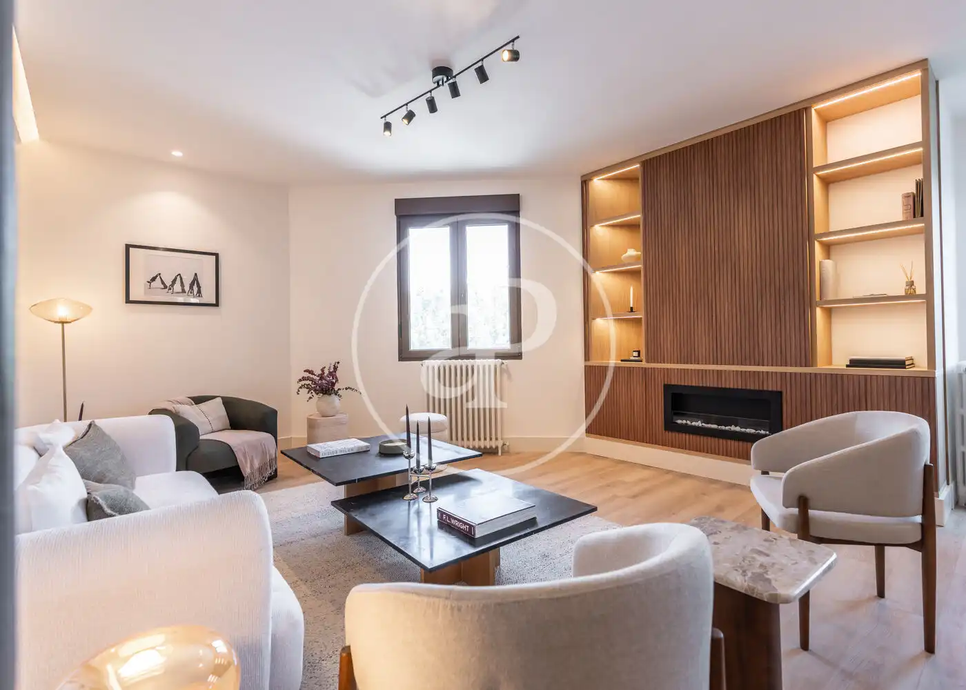 Sala de estar de Piso en venta en  Madrid Capital con Calefacción y Amueblado