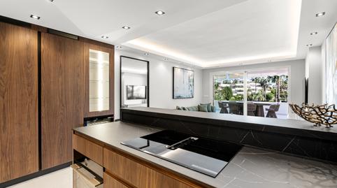 Foto 4 de Apartament en venda a Londres-nva Andalucia D, 2, Las Brisas, Málaga