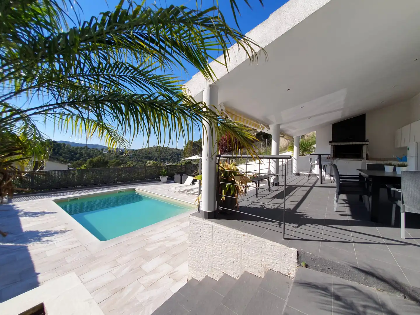 Casa con terraza en venta en Passeig Pins