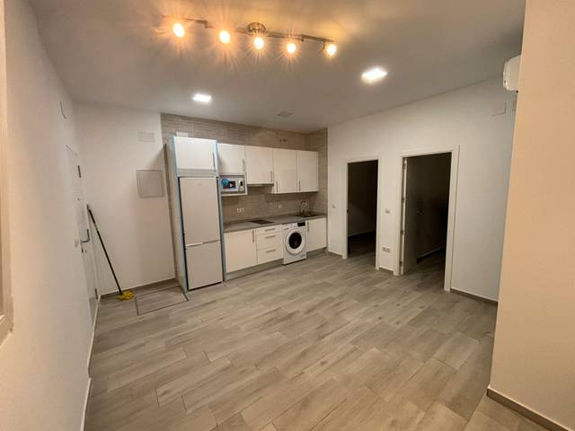 Piso en Venta en Calle Rastro en San Bernardo