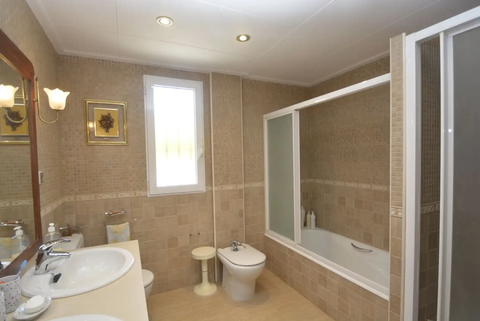 Badezimmer von Haus oder Chalet zum Verkauf in Molina de Segura mit Klimaanlage, Heizung und Privatgarten