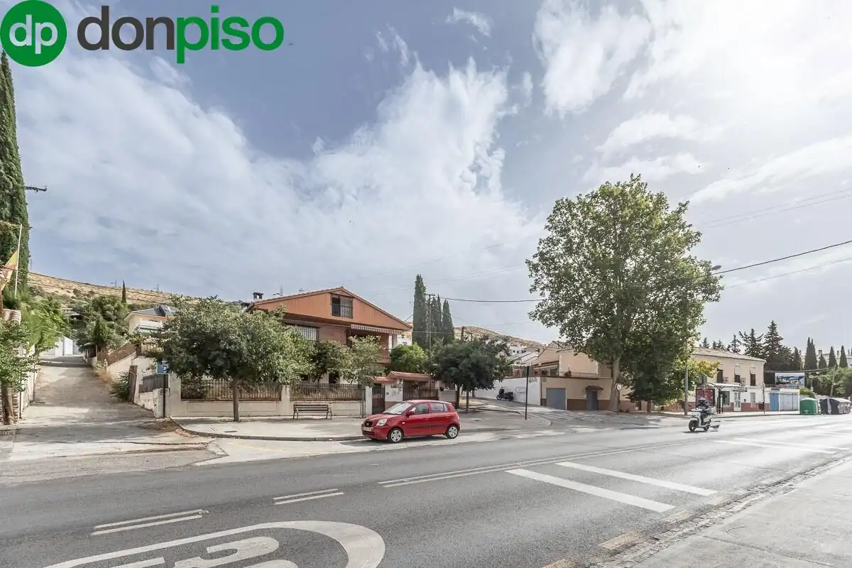 Houses for sale in Carretera de la Sierra, Lancha del Genil