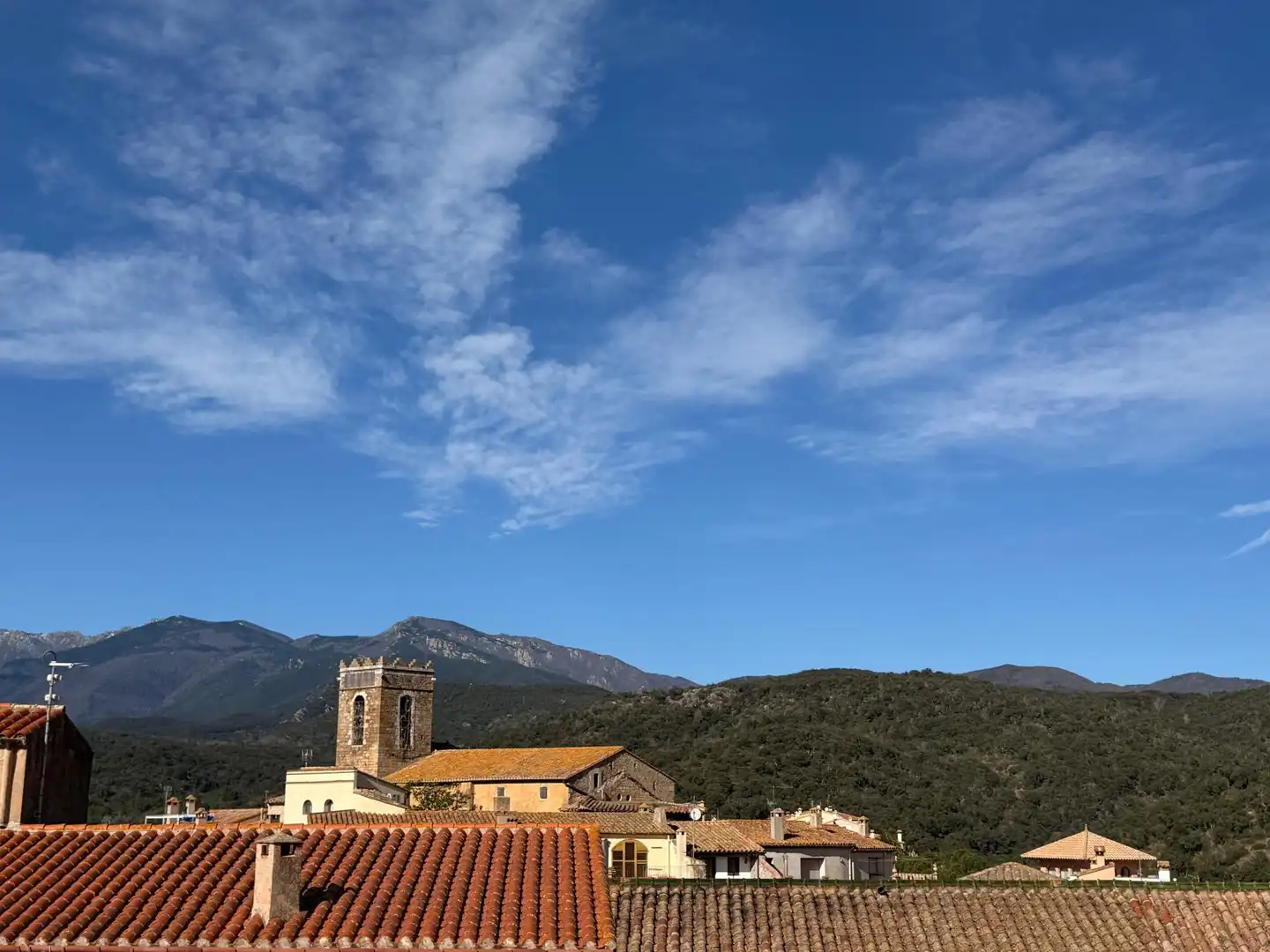 Edifici en venda a Darnius
