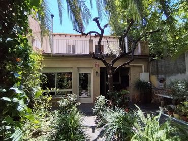 Casa con piscina en venta en Eixample