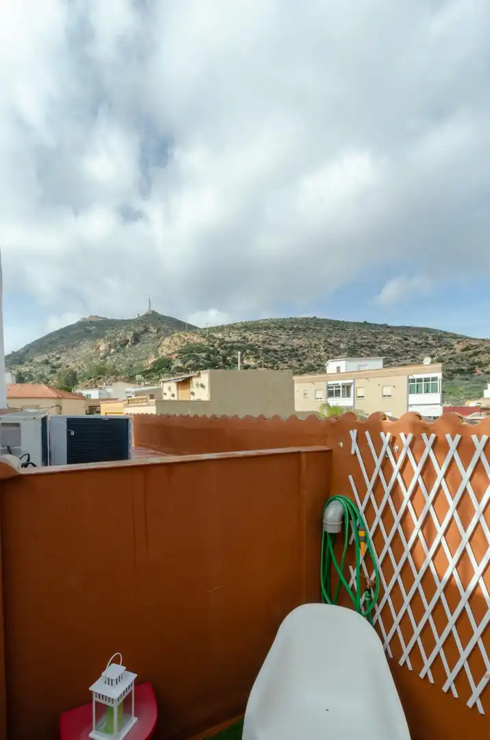 Casa adosada en venta en Cartagena, Murcia