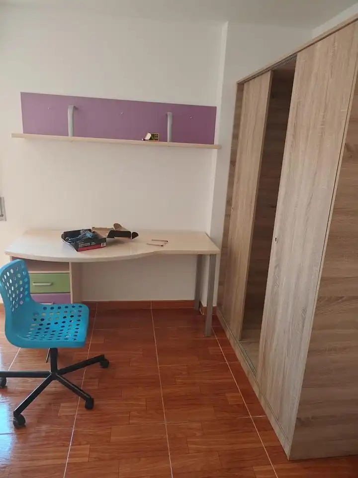 Bedroom of Flat for share in Madrid  with Furnished