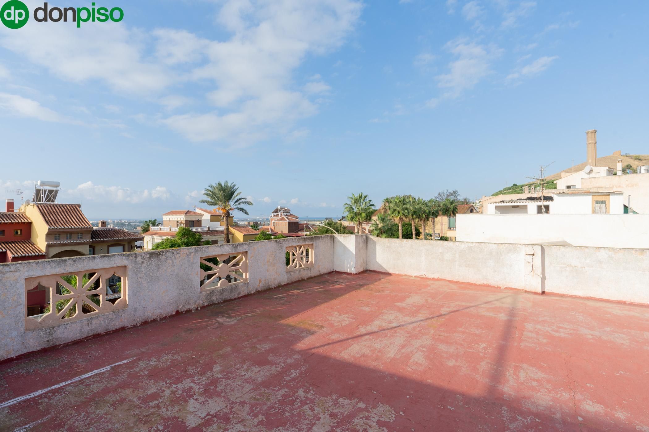 Terraza de Casa adosada en venta en Motril