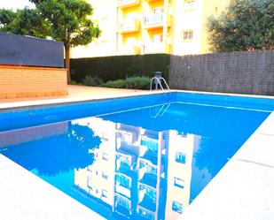 Piscina de Pis en venda en Salt amb Aire condicionat, Calefacció i Parquet