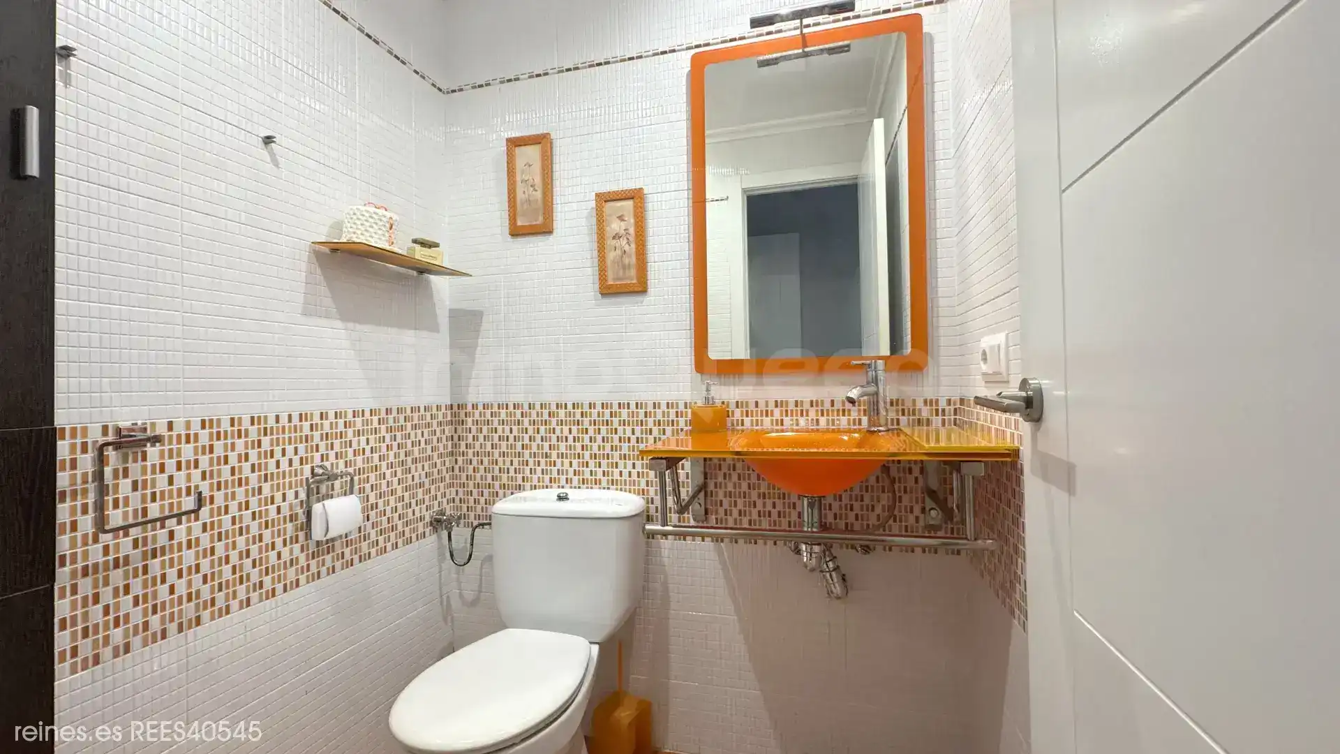 Bathroom of Flat for sale in Los Corrales de Buelna   with Heating and Furnished